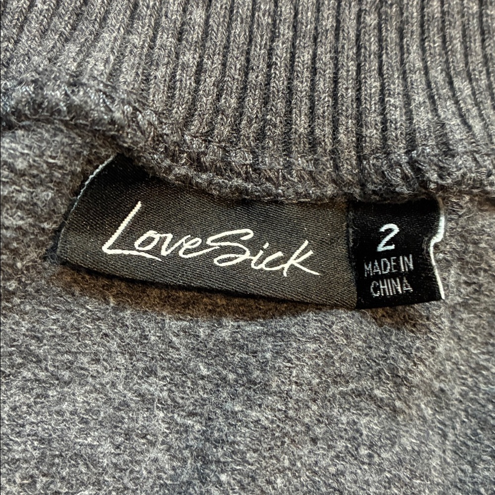 Torrid Lovesick Charcoal Gray Fleece Jacket Size 2 Skulls Bolts Full Zip - Picture 3 of 11